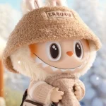 THE MONSTERS DRESS BE LATTE Vinyl Plush Doll (6)